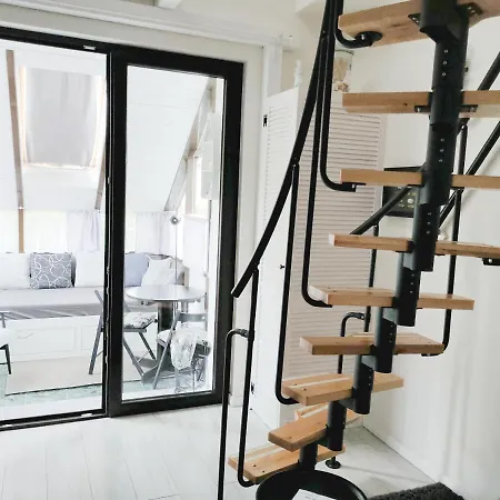 아파트 Male Letnisko, Butikowy Blisko Zatoki *