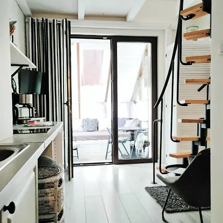 Male Letnisko, Butikowy Blisko Zatoki