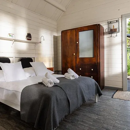 Male Letnisko, Butikowy Blisko Zatoki 아파트 푸크