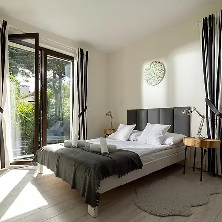 Male Letnisko, Butikowy Blisko Zatoki 아파트 푸크