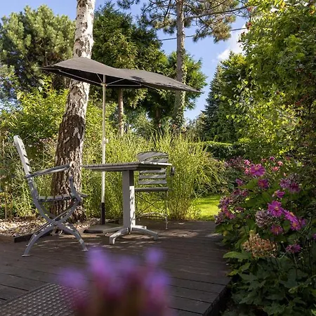 Male Letnisko, Butikowy Blisko Zatoki 아파트 *