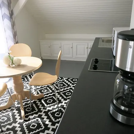 Male Letnisko, Butikowy Blisko Zatoki 아파트 *