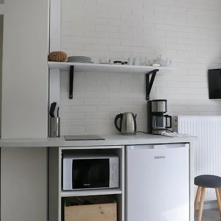 Male Letnisko, Butikowy Blisko Zatoki 푸크