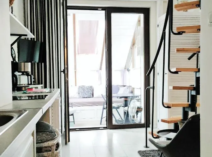 Male Letnisko, Butikowy Blisko Zatoki