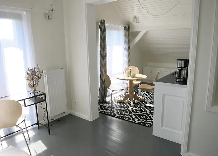 Male Letnisko, Butikowy Blisko Zatoki *