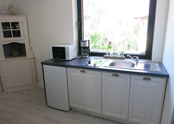 Male Letnisko, Butikowy Blisko Zatoki Puck