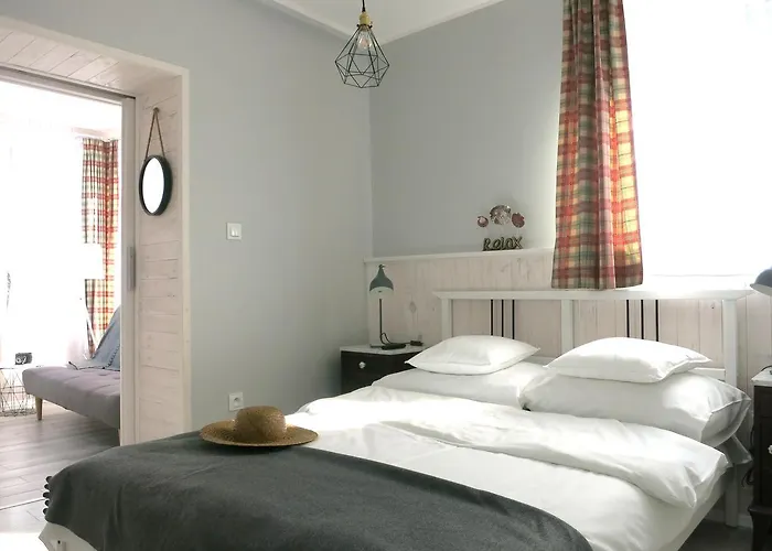 Male Letnisko, Butikowy Blisko Zatoki Puck